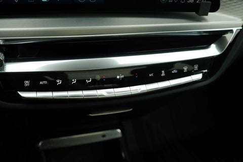 2024 Cadillac LYRIQ 4dr Luxury w/1SD in Queensbury, NY - DELLA Auto Group