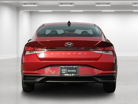 2022 Hyundai Elantra SE IVT in Queensbury, NY - DELLA Auto Group