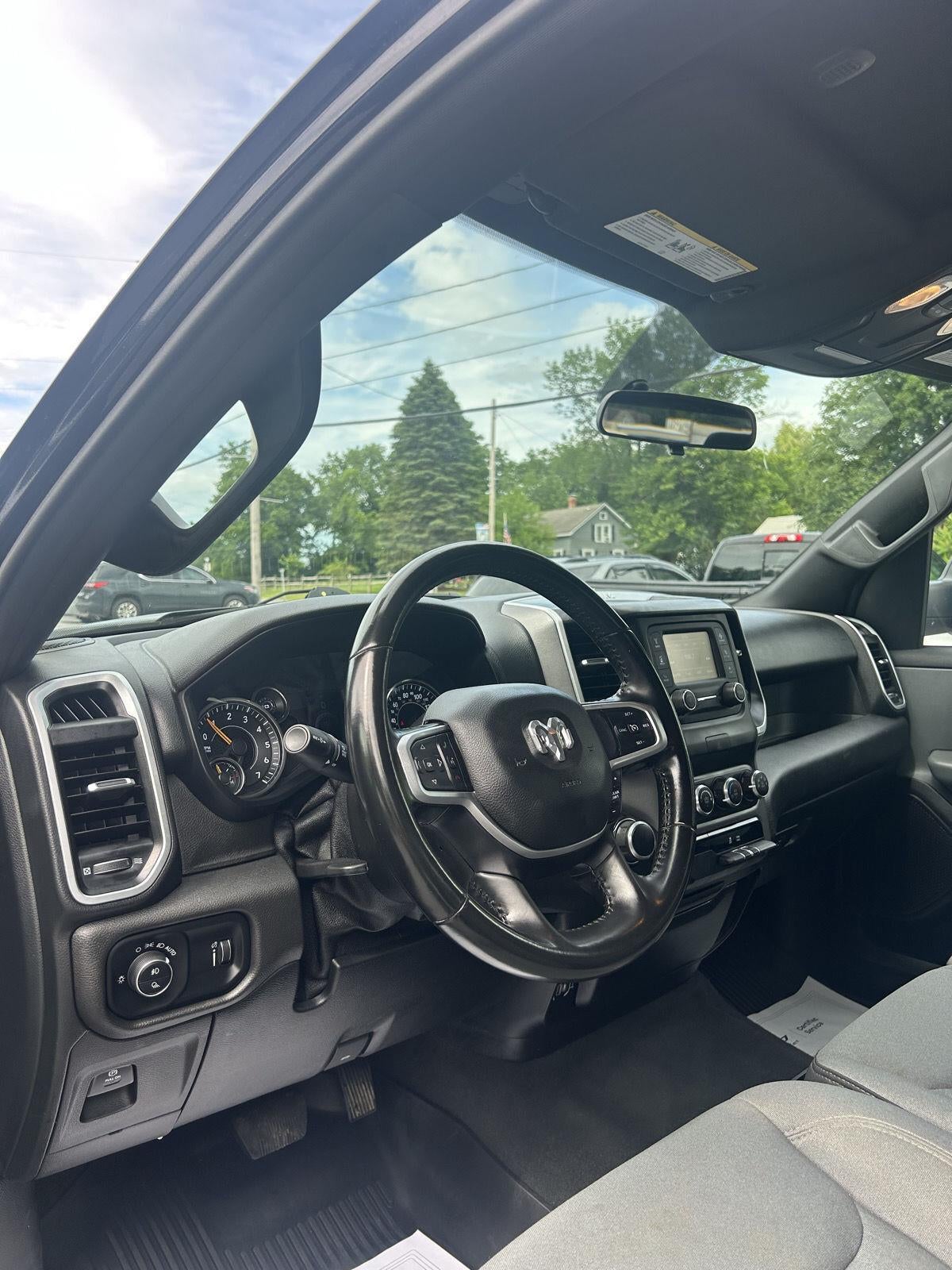 2021 RAM 1500 Big Horn Quad Cab 4x4 6'4" Box