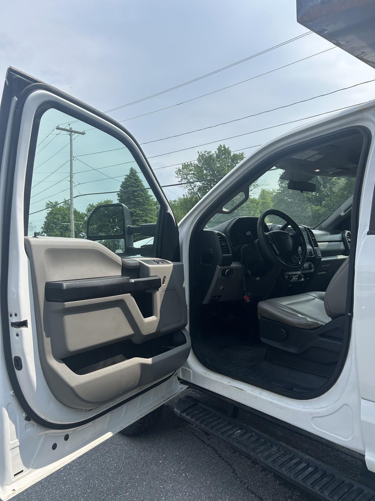 2019 Ford Super Duty F-350 DRW XL
