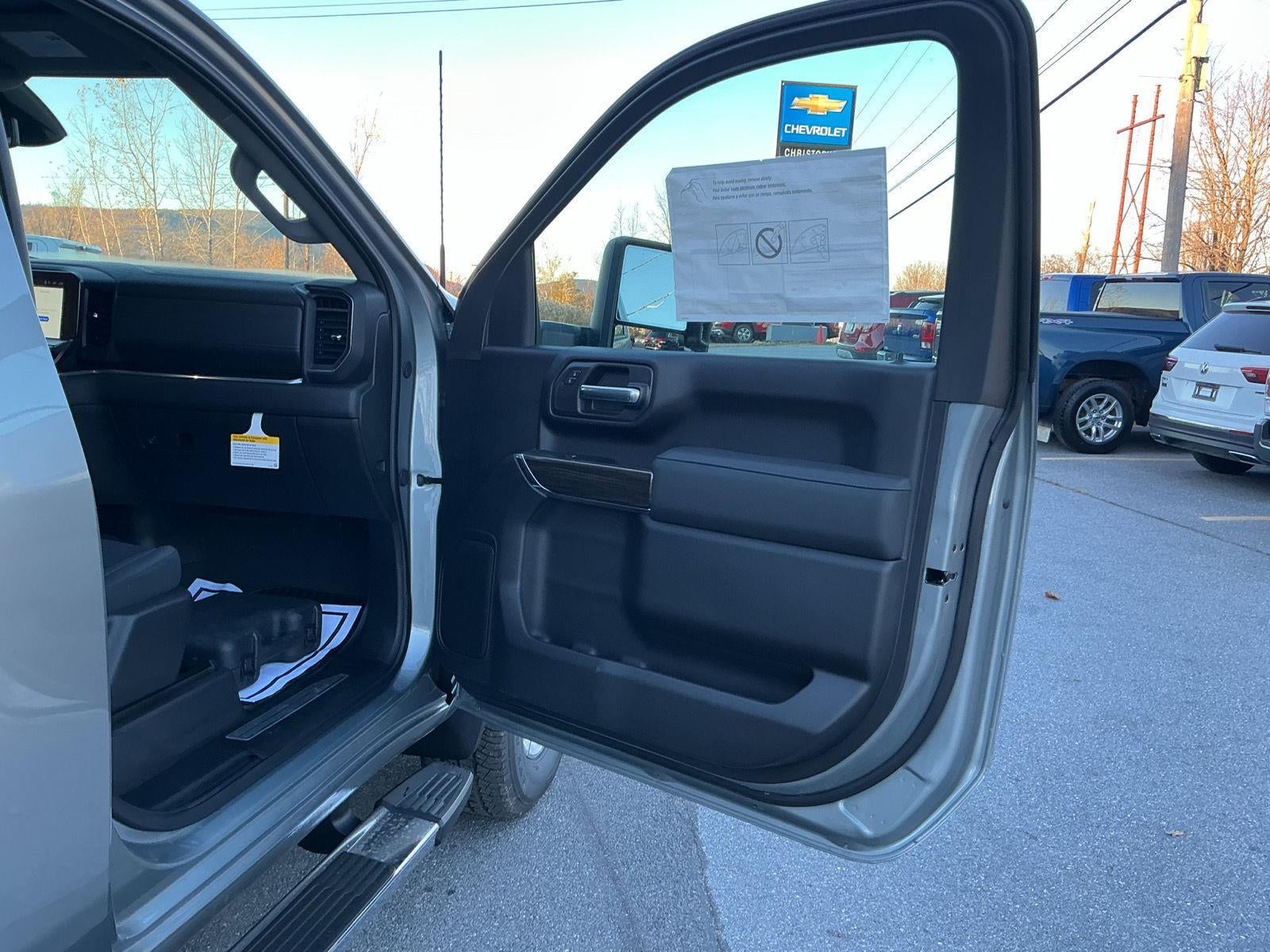 2025 Chevrolet Silverado 3500 HD LT