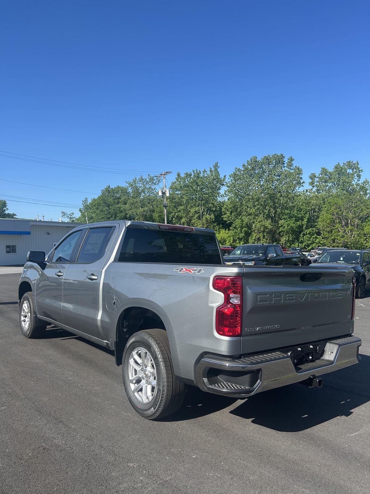 2026 Chevrolet Silverado 1500 LT (2FL)