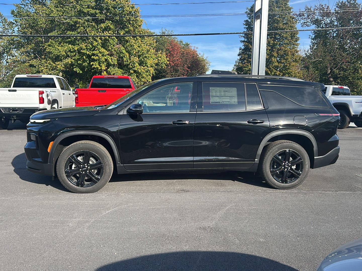 2027 Chevrolet Traverse LT