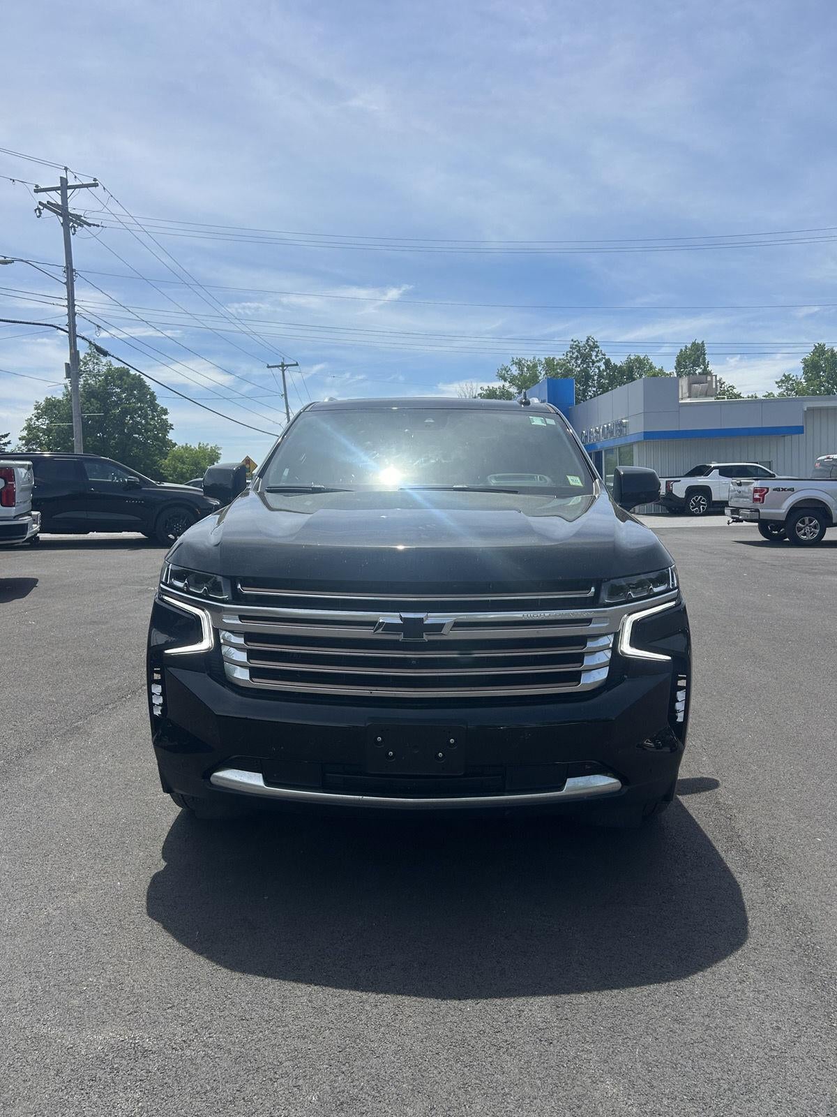 2023 Chevrolet Suburban High Country