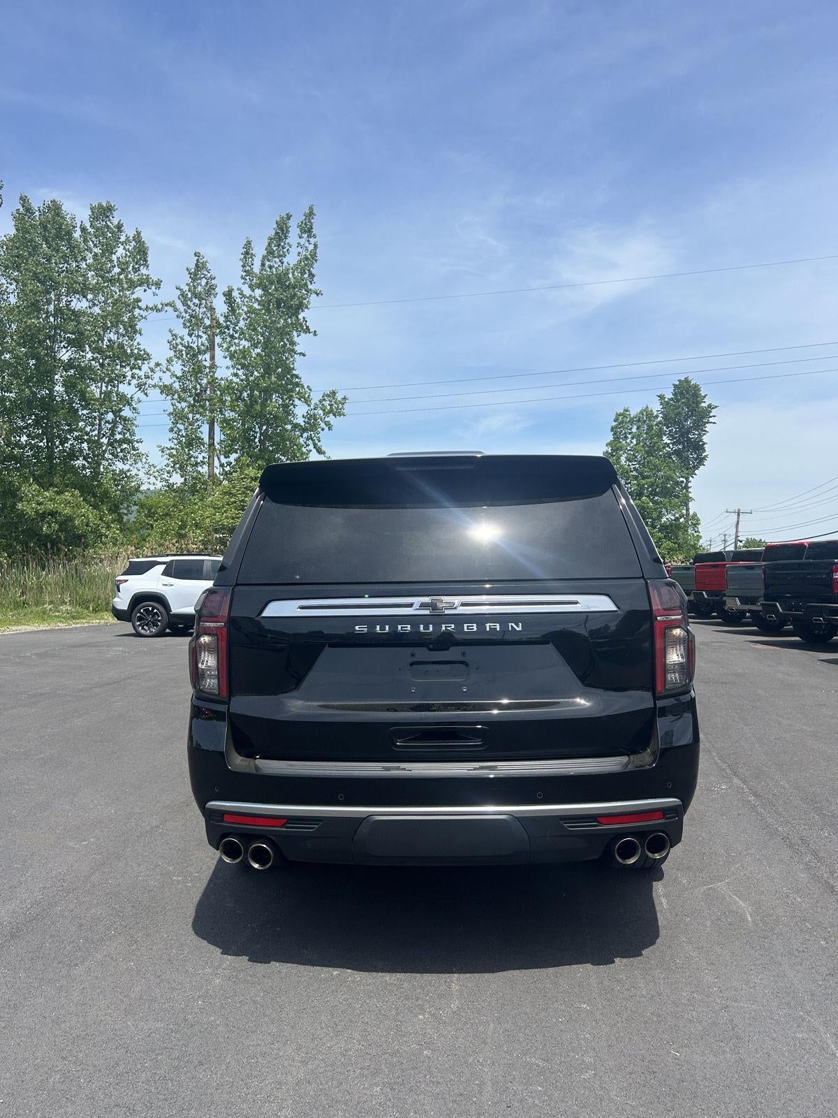 2023 Chevrolet Suburban High Country