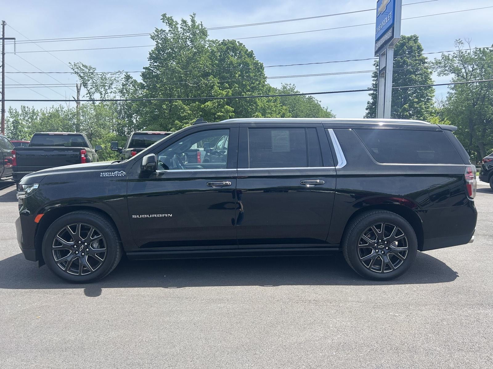 2023 Chevrolet Suburban High Country