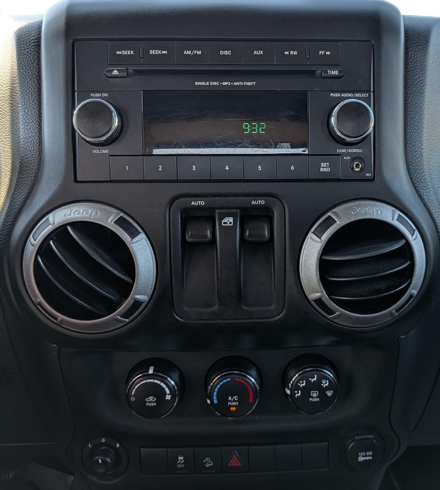 2013 Jeep Wrangler Sport