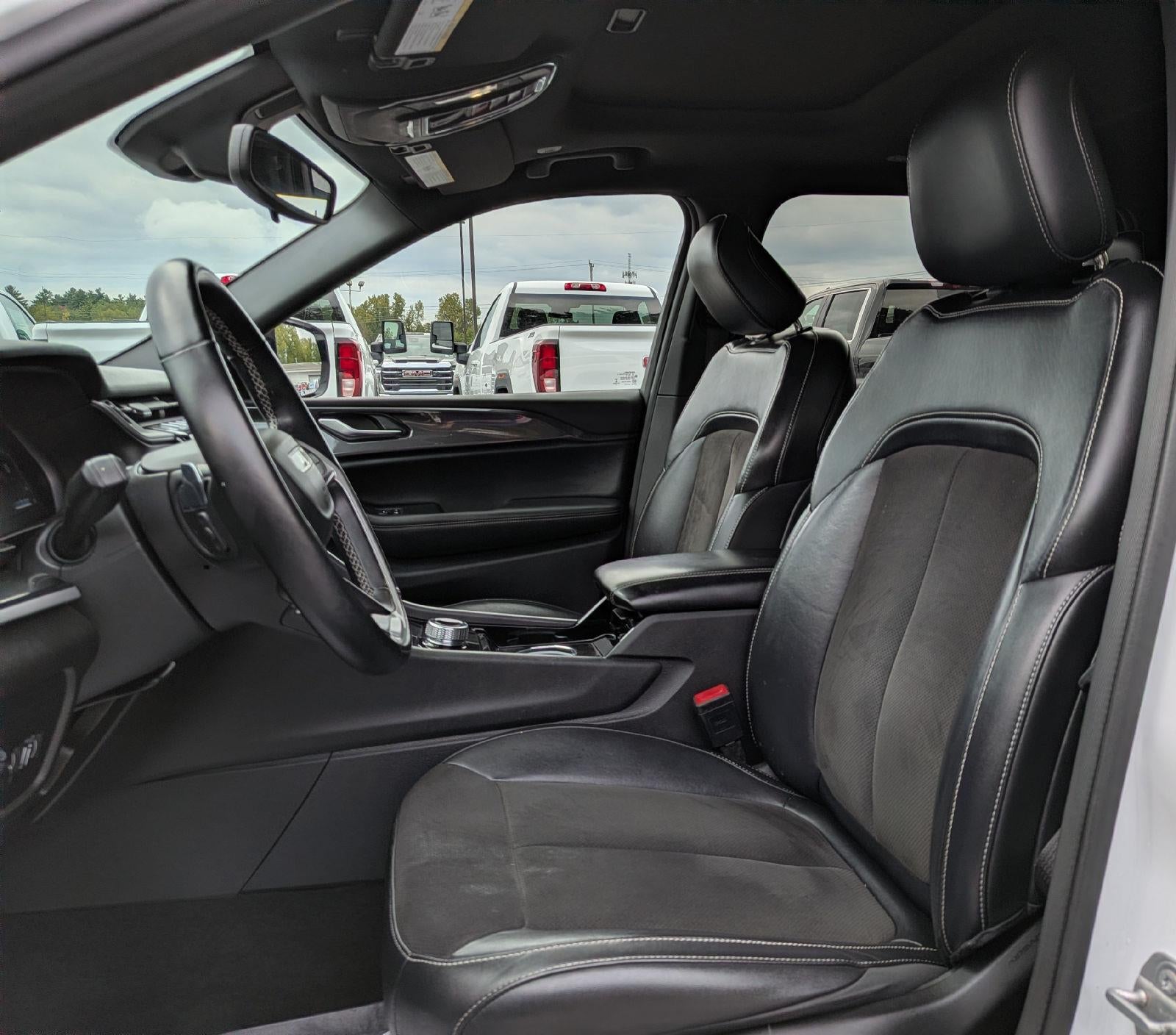 2021 Jeep Grand Cherokee L Altitude 4x4