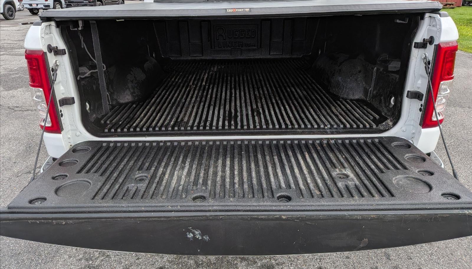 2021 RAM 1500 Big Horn Quad Cab 4x4 6'4" Box