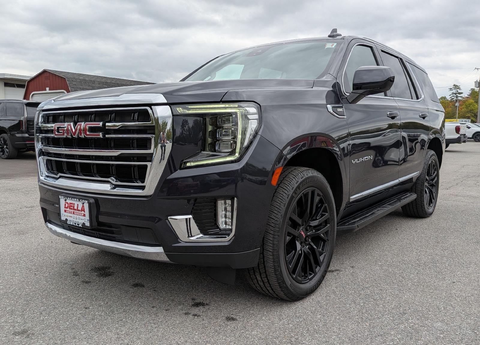 2023 GMC Yukon SLT