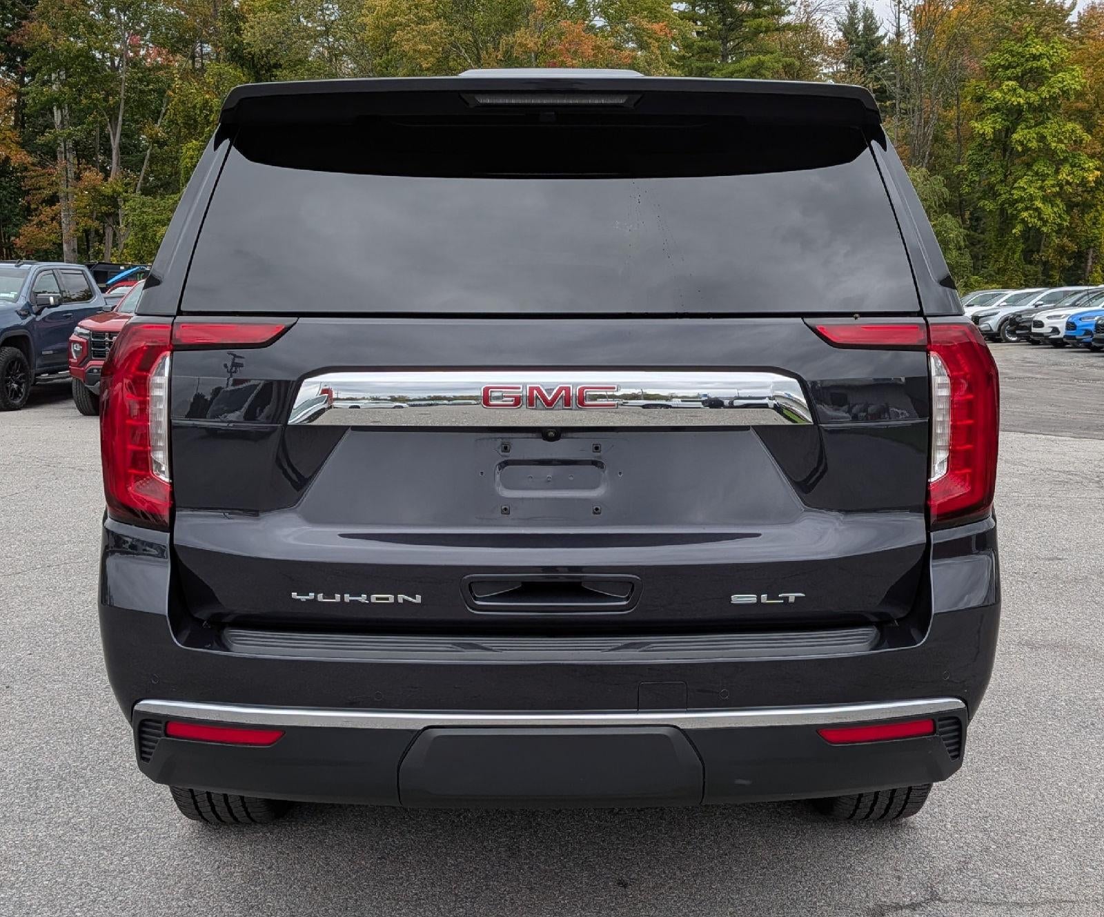 2023 GMC Yukon SLT