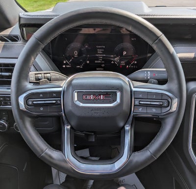 2025 GMC Yukon Elevation