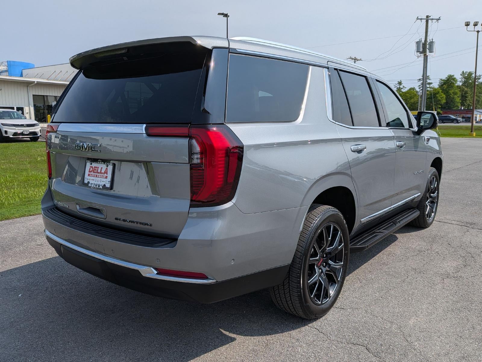2025 GMC Yukon Elevation