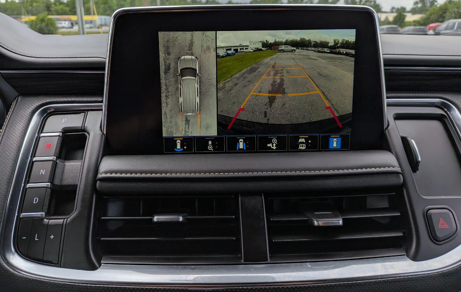 2023 GMC Yukon XL SLT