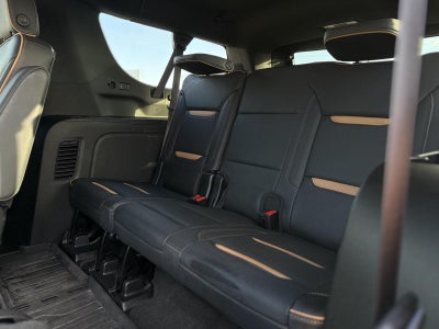 2022 GMC Yukon XL AT4