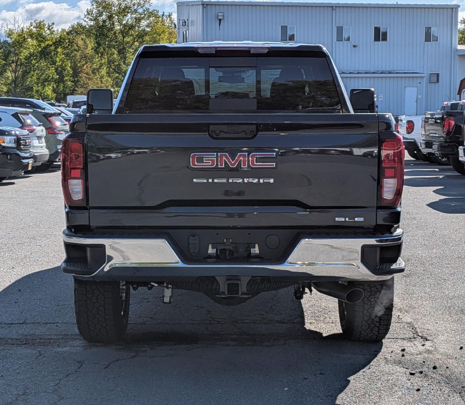 2026 GMC Sierra 2500 HD SLE