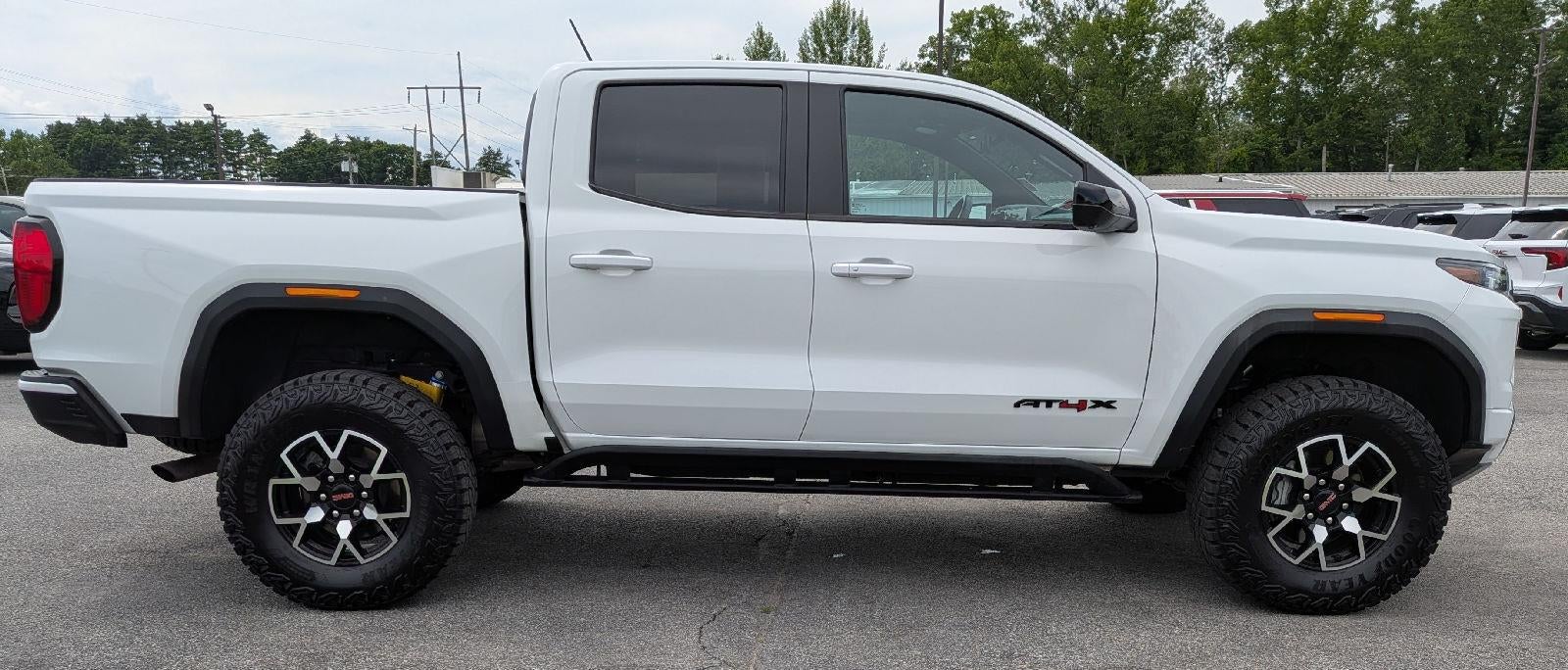 2024 GMC Canyon AT4X