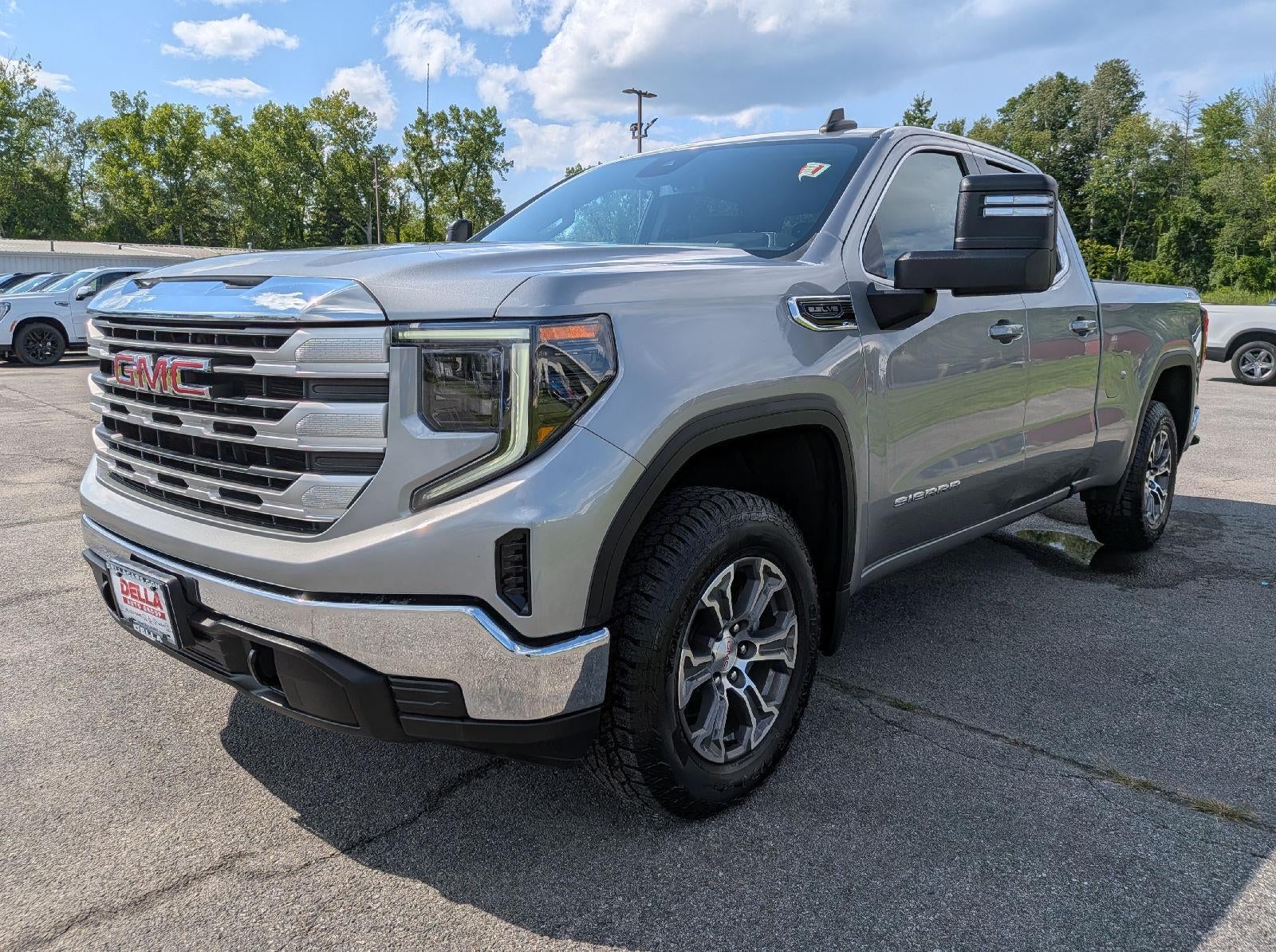 2023 GMC Sierra 1500 SLE