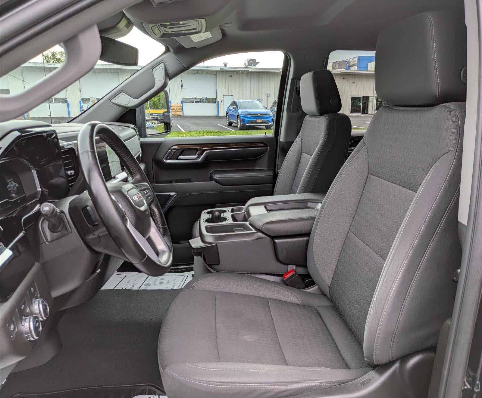 2023 GMC Sierra 1500 SLE