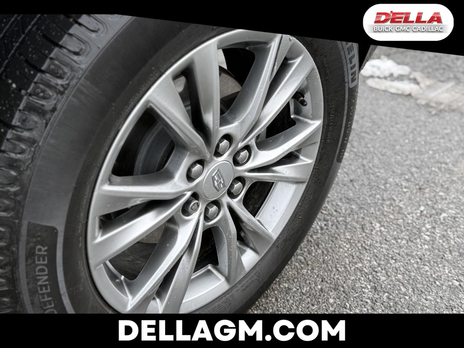 2022 Cadillac XT5 Premium Luxury