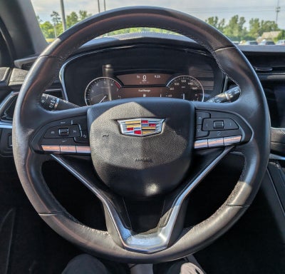 2024 Cadillac XT6 Luxury
