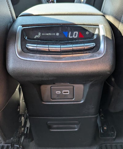 2024 Cadillac XT6 Luxury