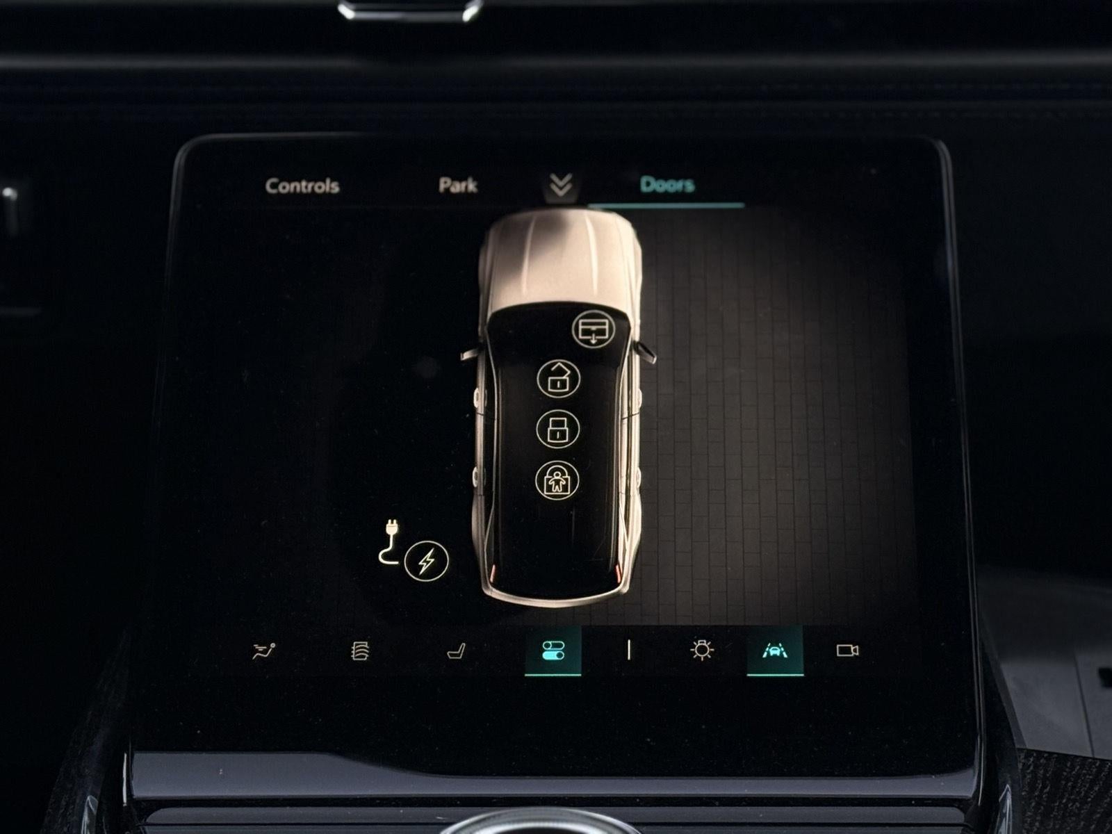 2026 Cadillac ESCALADE IQL Luxury