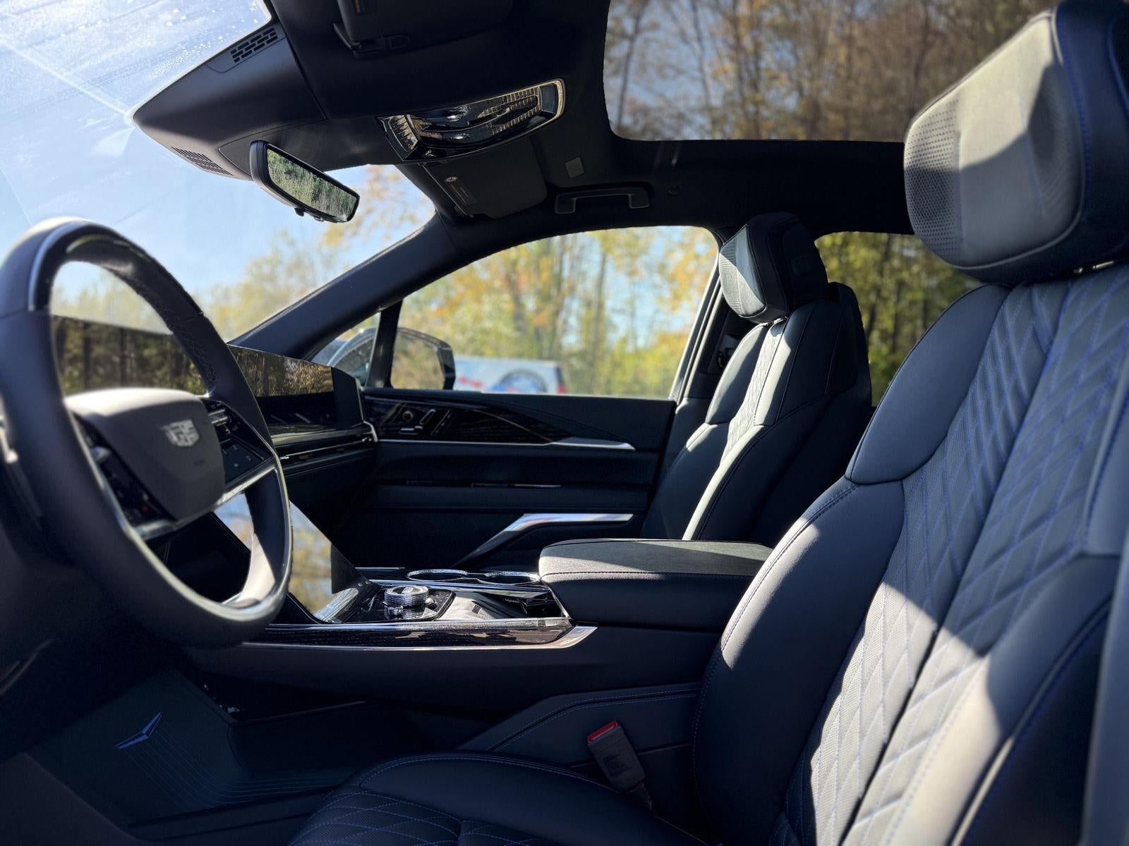 2026 Cadillac ESCALADE IQL Luxury