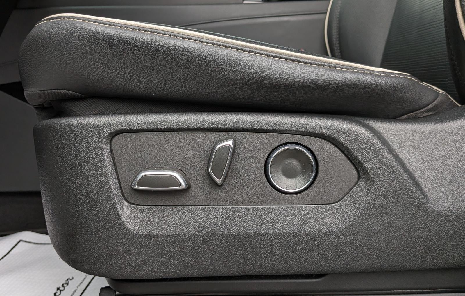 2021 Cadillac Escalade ESV Sport
