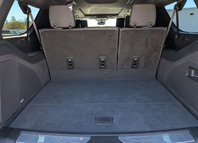 2025 Cadillac Escalade ESV Premium Luxury