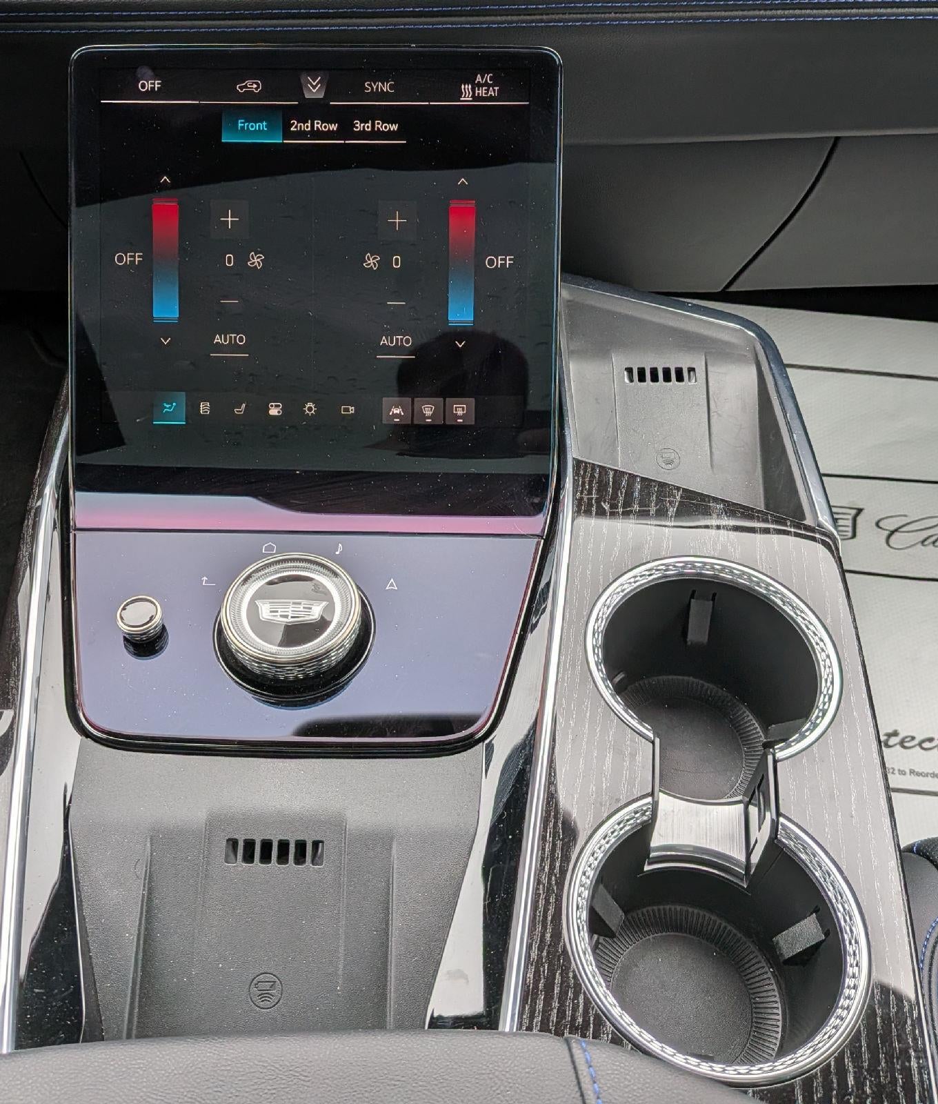 2025 Cadillac ESCALADE IQ Sport 1