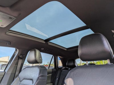 2024 Volkswagen Atlas Cross Sport 2.0T SEL R-Line