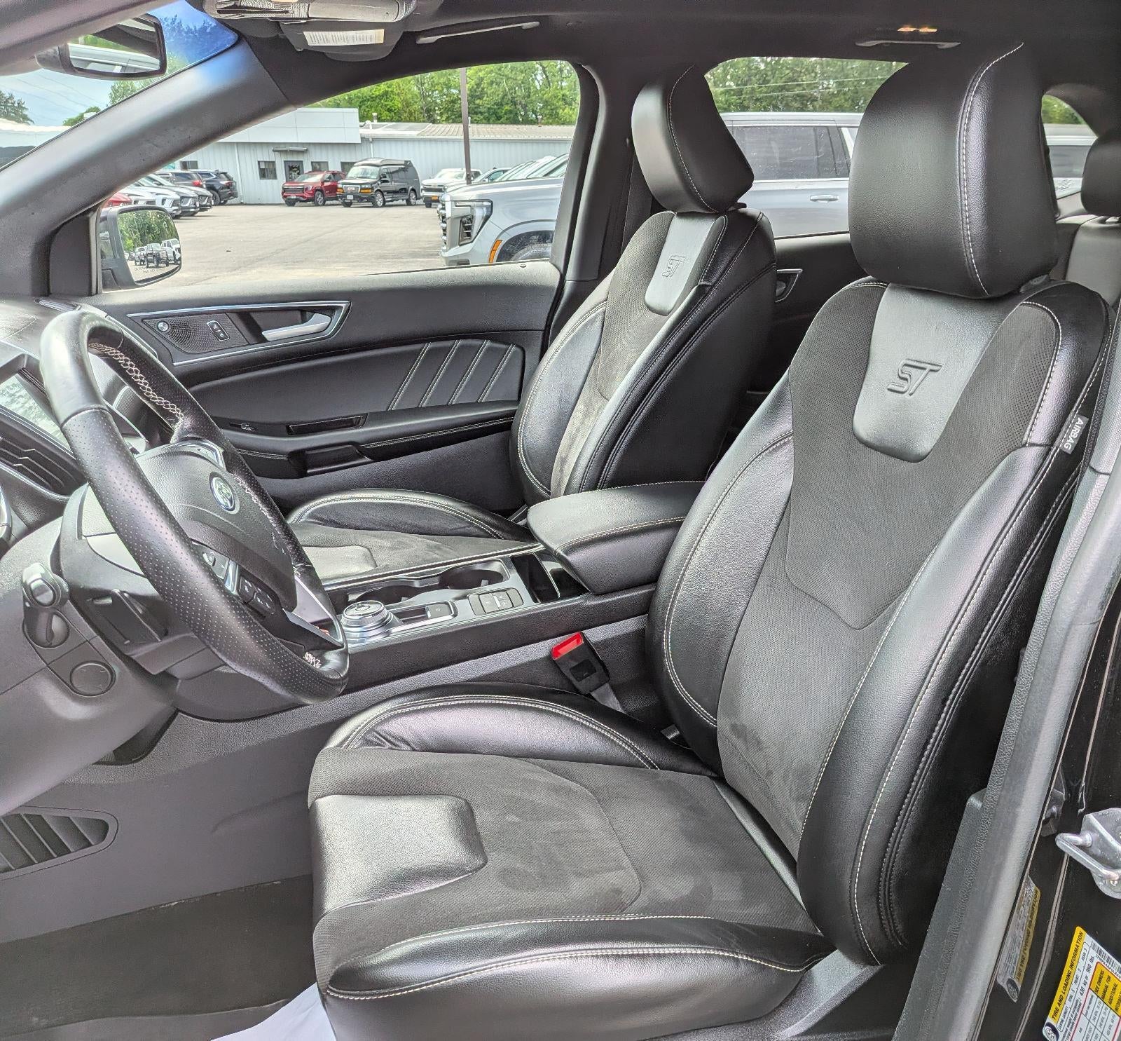 2020 Ford Edge ST