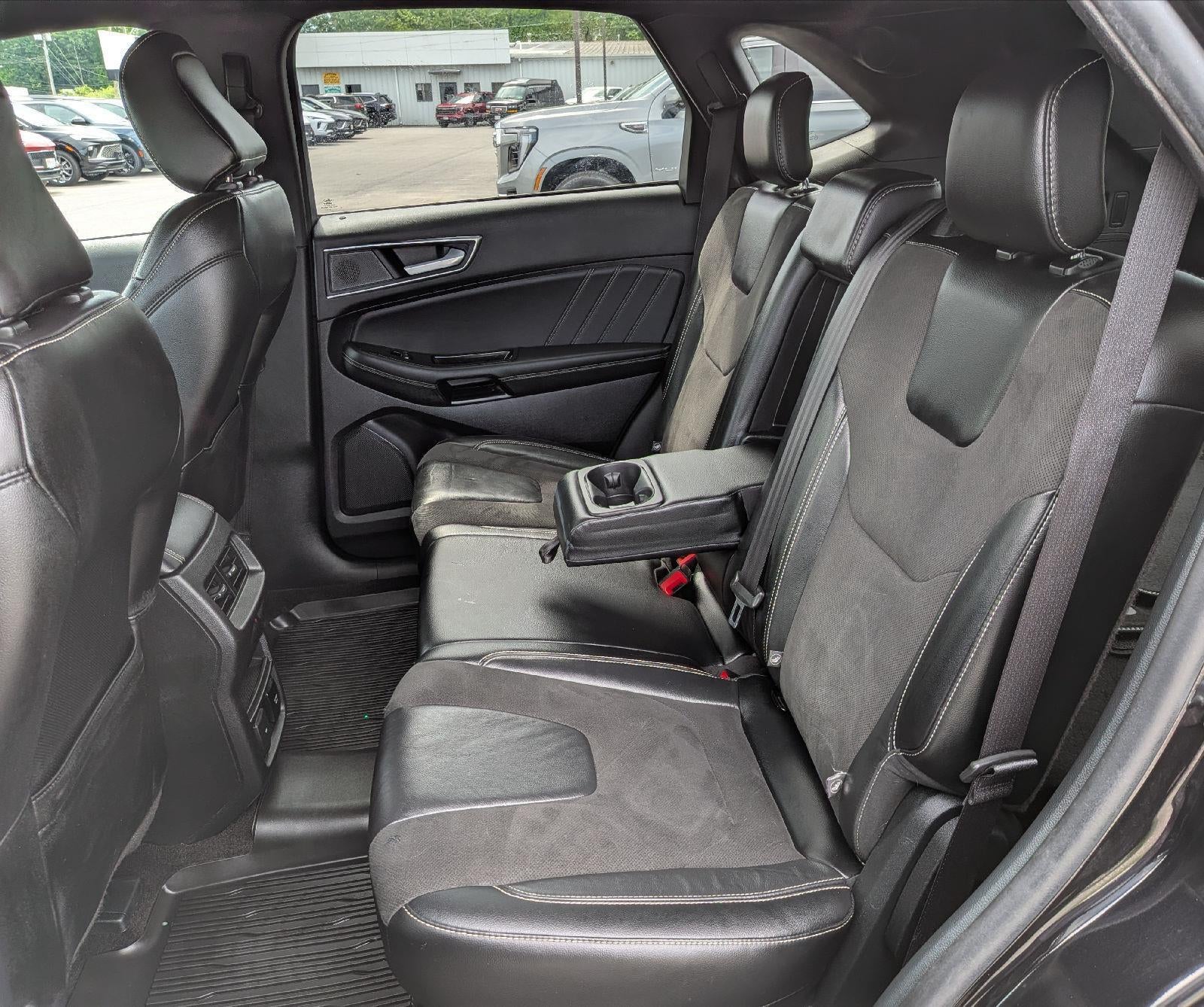 2020 Ford Edge ST
