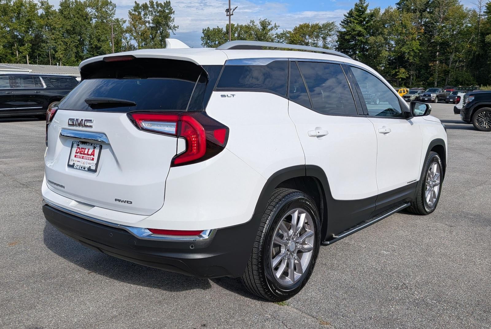 2022 GMC Terrain SLT