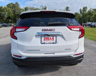 2022 GMC Terrain SLT