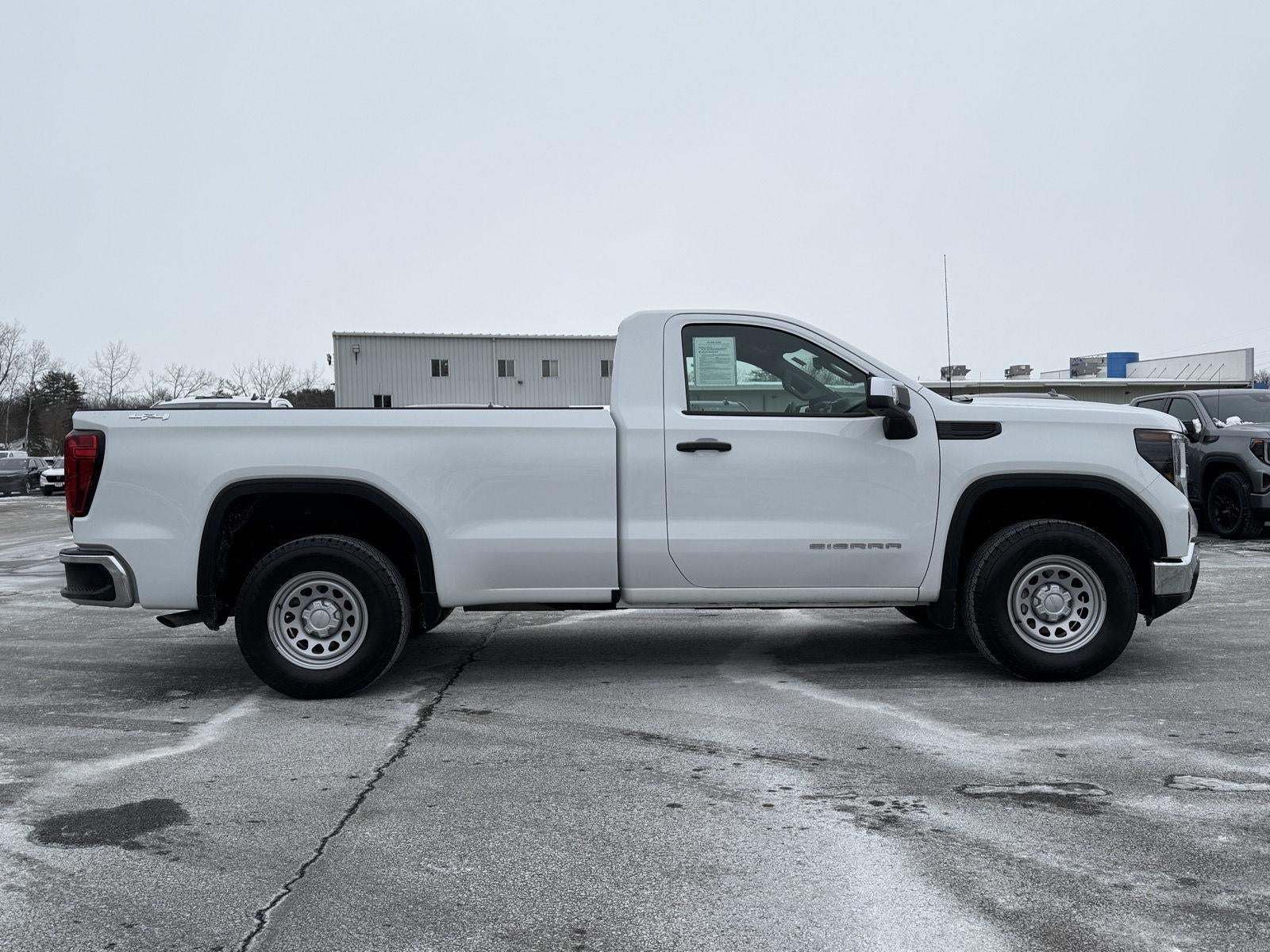 2025 GMC Sierra 1500 Pro