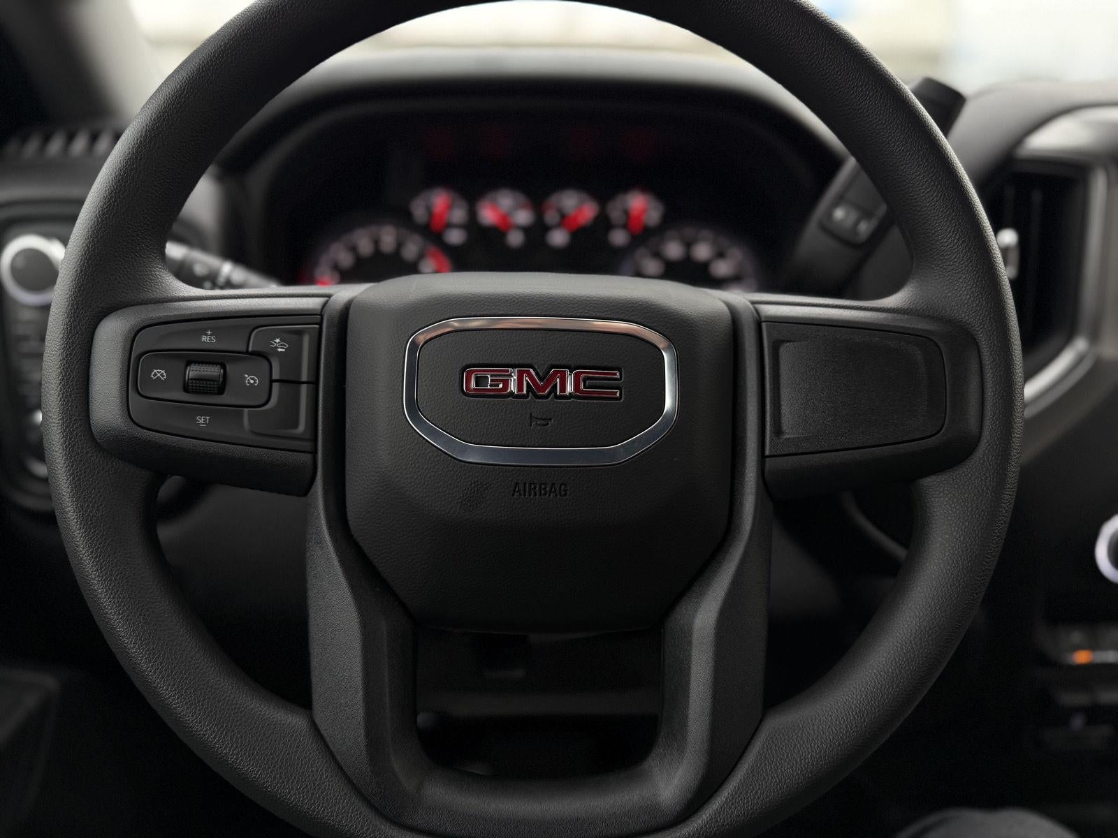 2025 GMC Sierra 1500 Pro