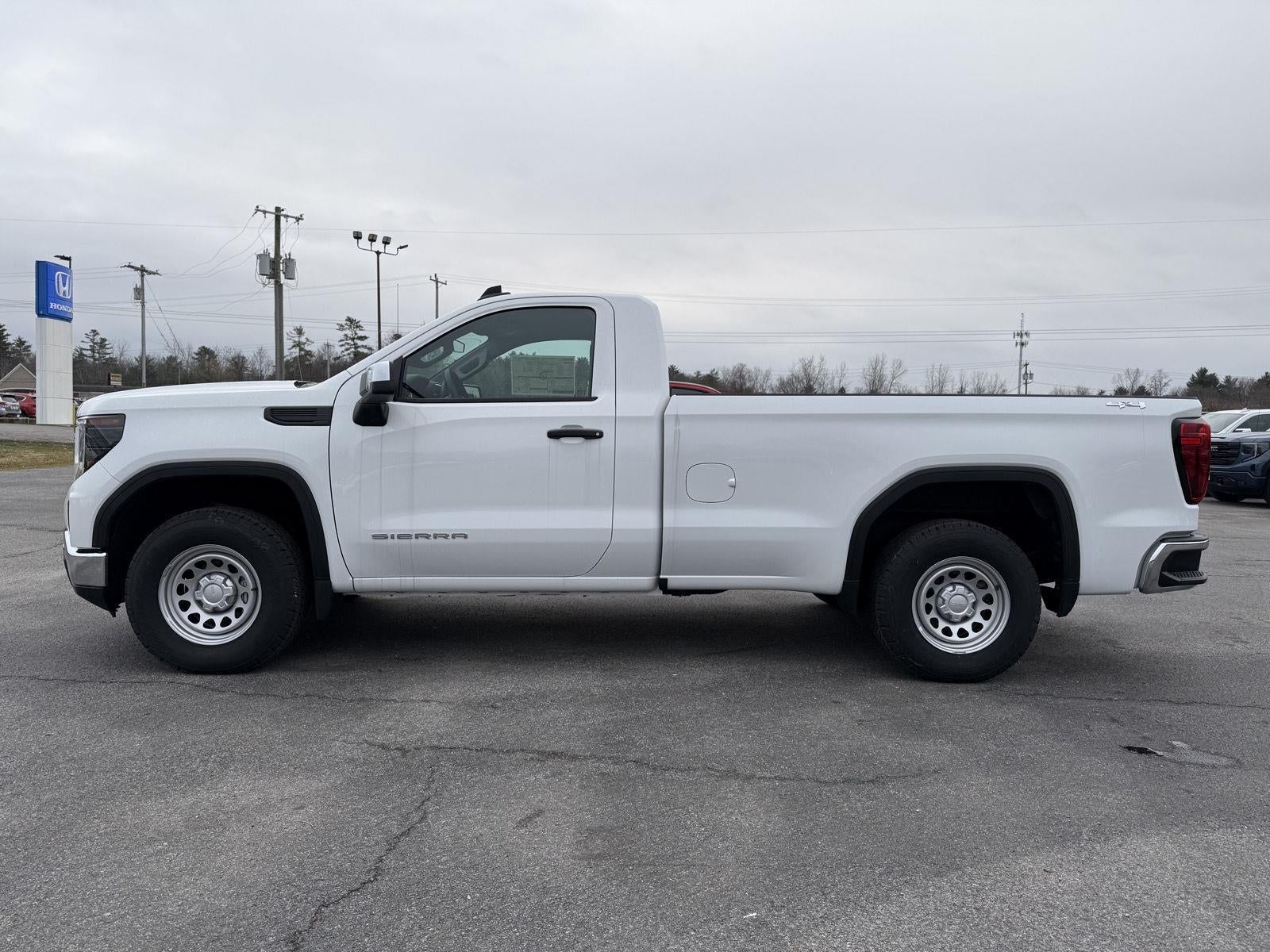2025 GMC Sierra 1500 Pro