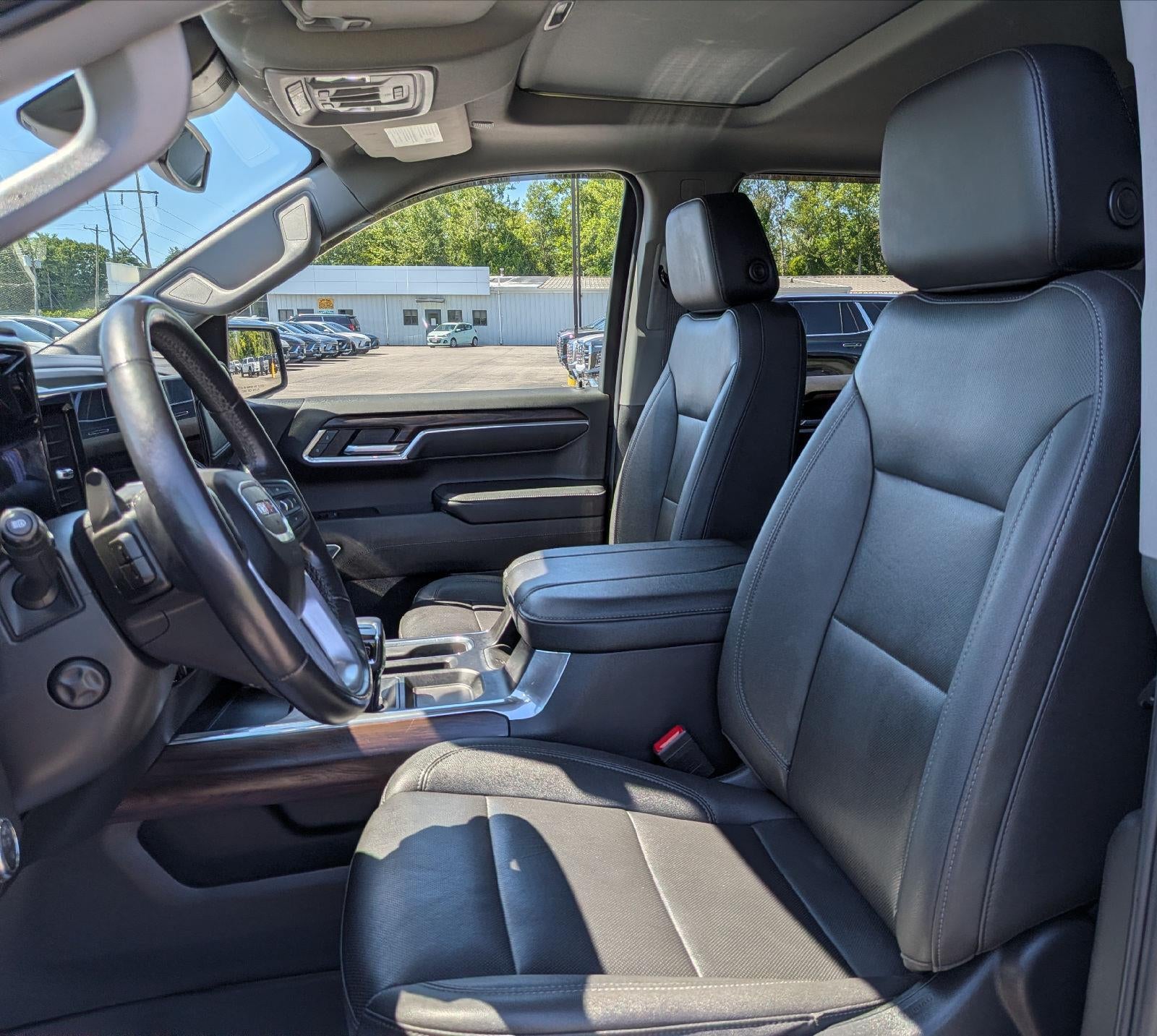 2023 GMC Sierra 1500 SLT