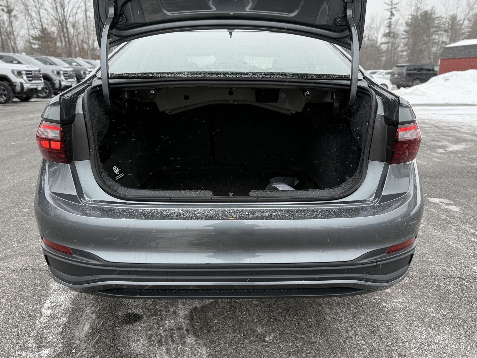 2024 Volkswagen Jetta SE