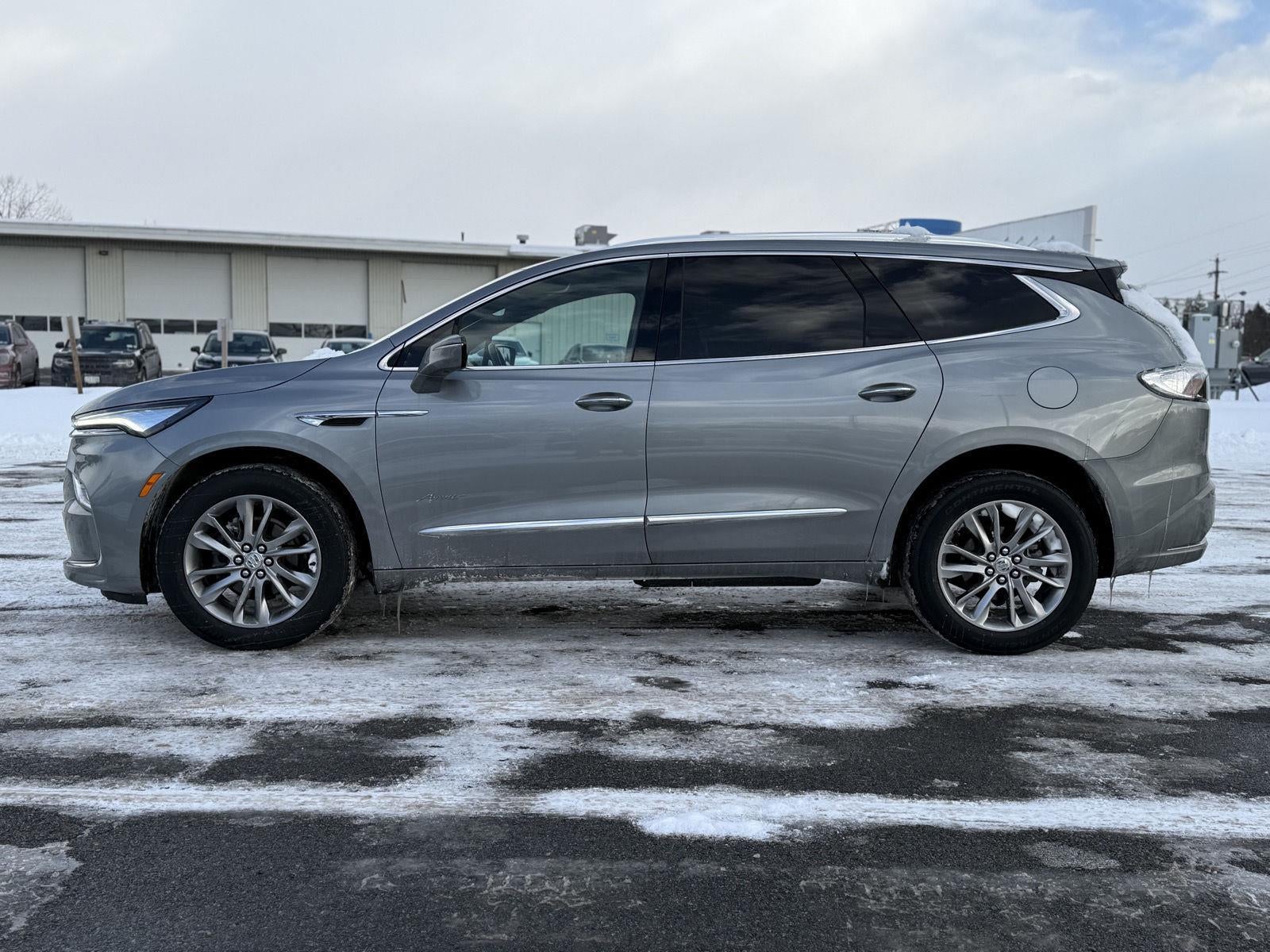 2024 Buick Enclave Avenir