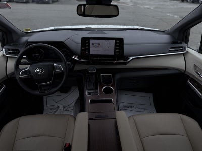 2023 Toyota Sienna XLE