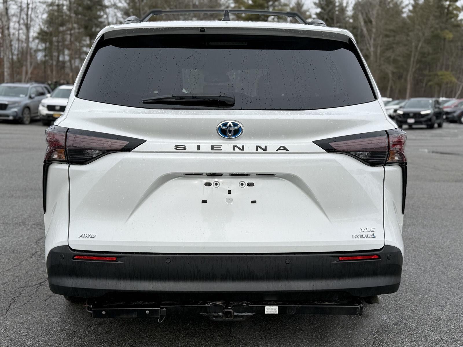 2023 Toyota Sienna XLE