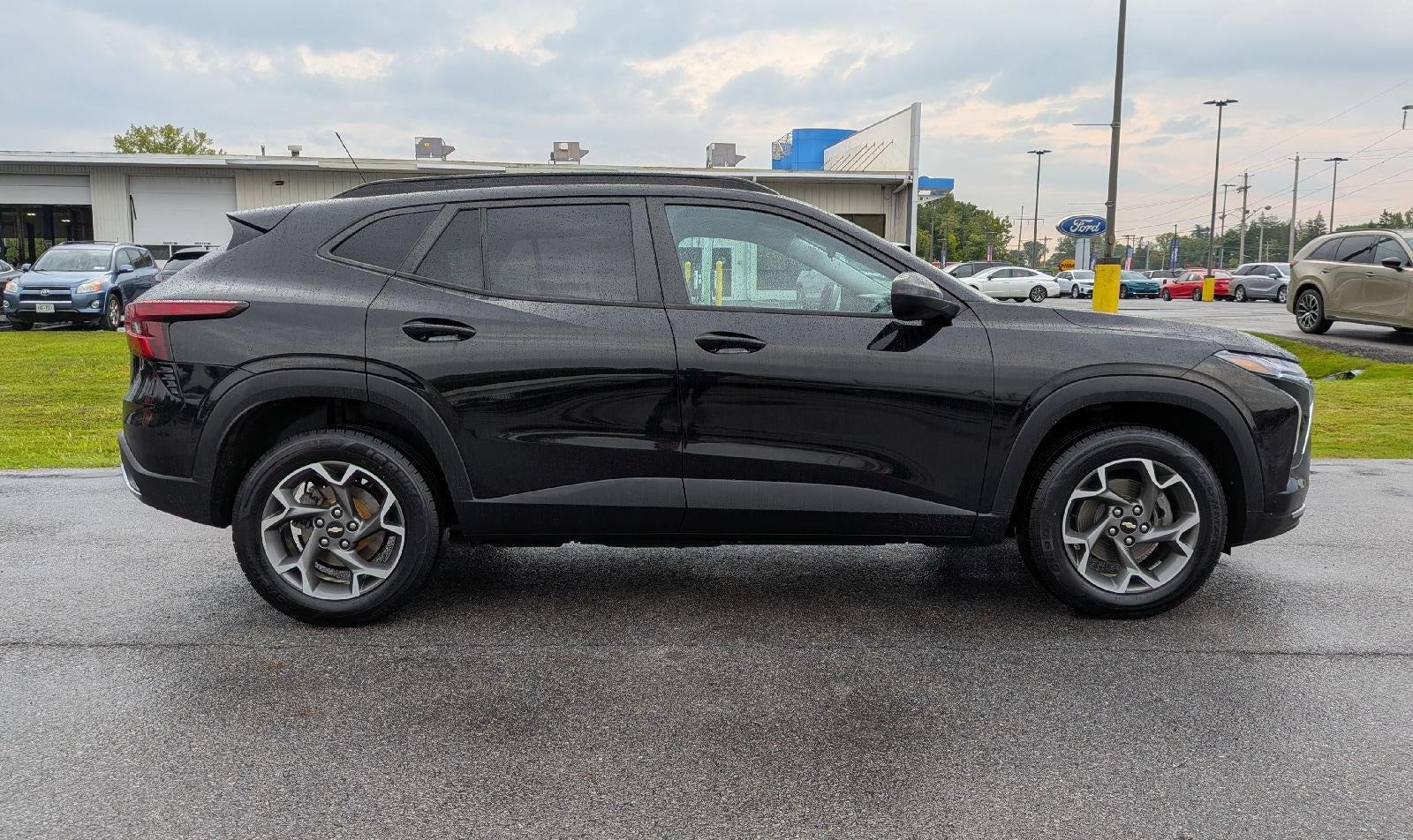 2024 Chevrolet Trax LT