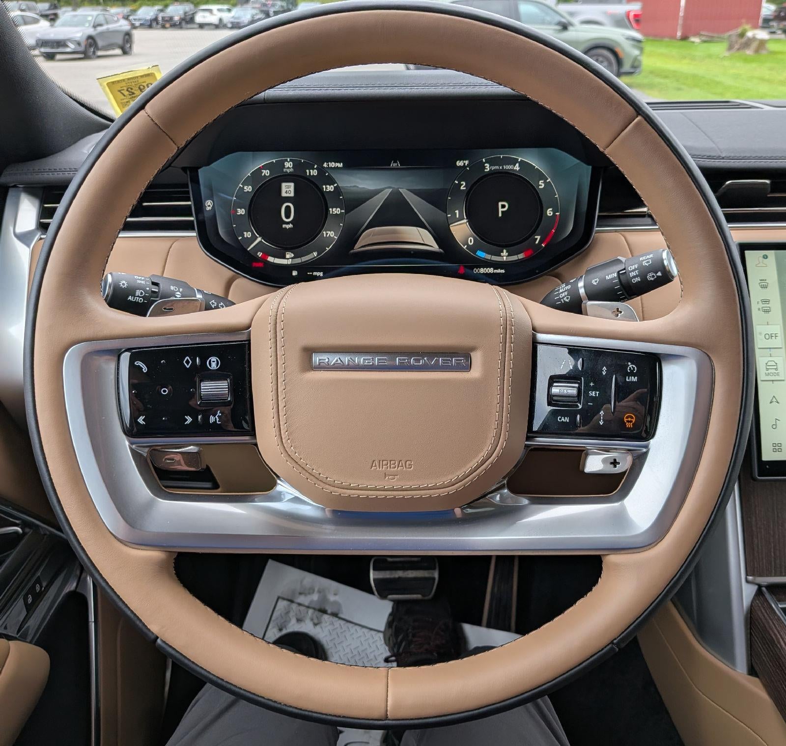 2025 Land Rover Range Rover P400 SE