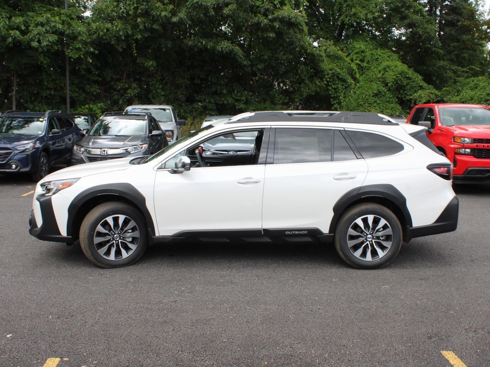 2025 Subaru Outback Touring XT