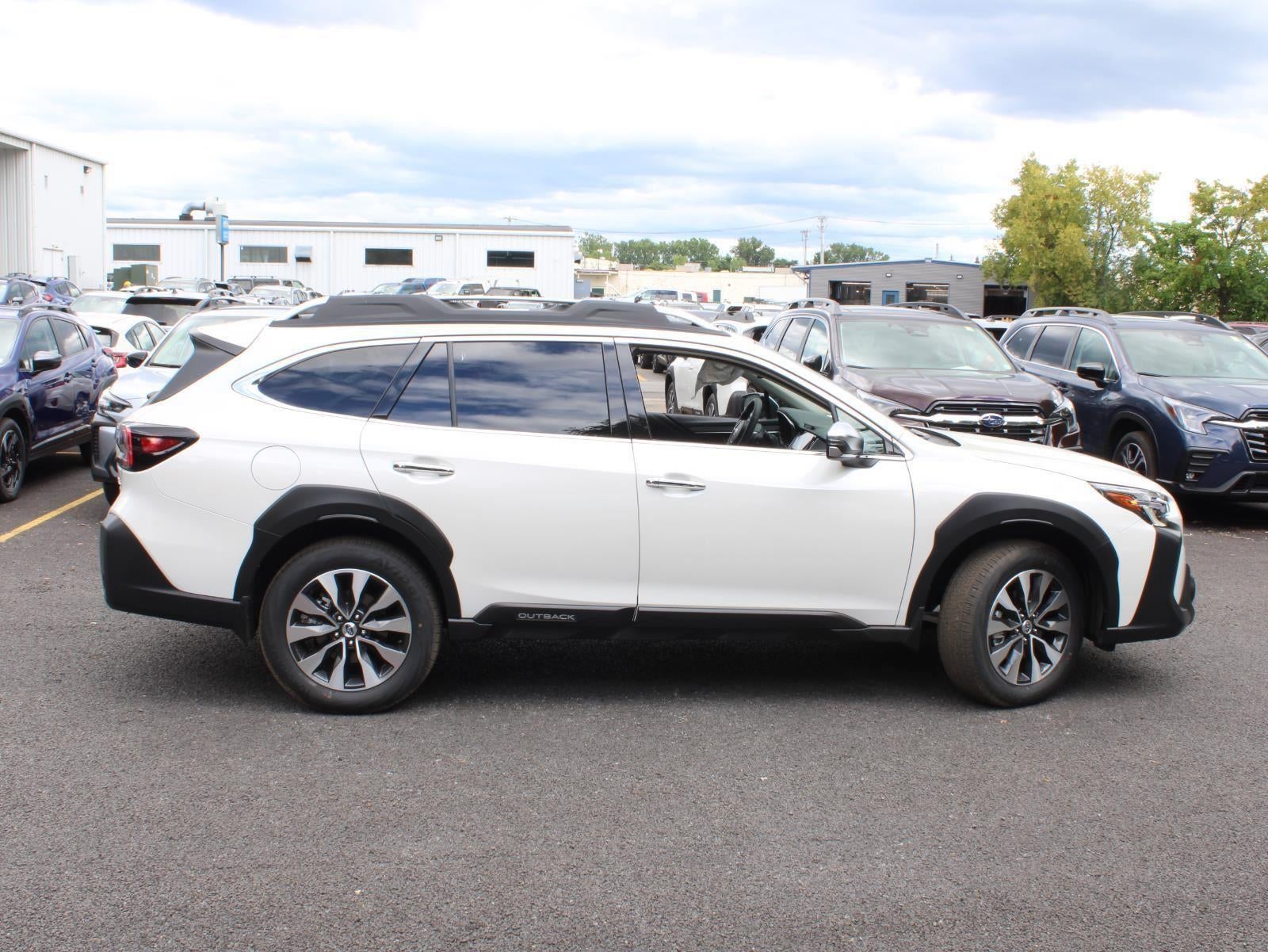 2025 Subaru Outback Touring XT