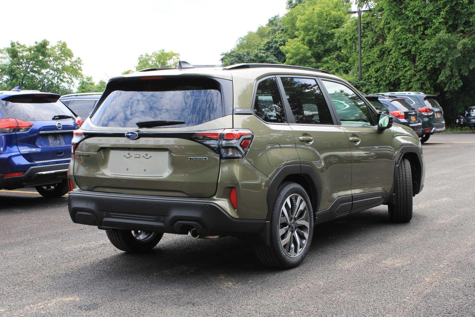 2025 Subaru Forester Touring