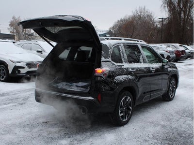 2025 Subaru Forester Limited Hybrid